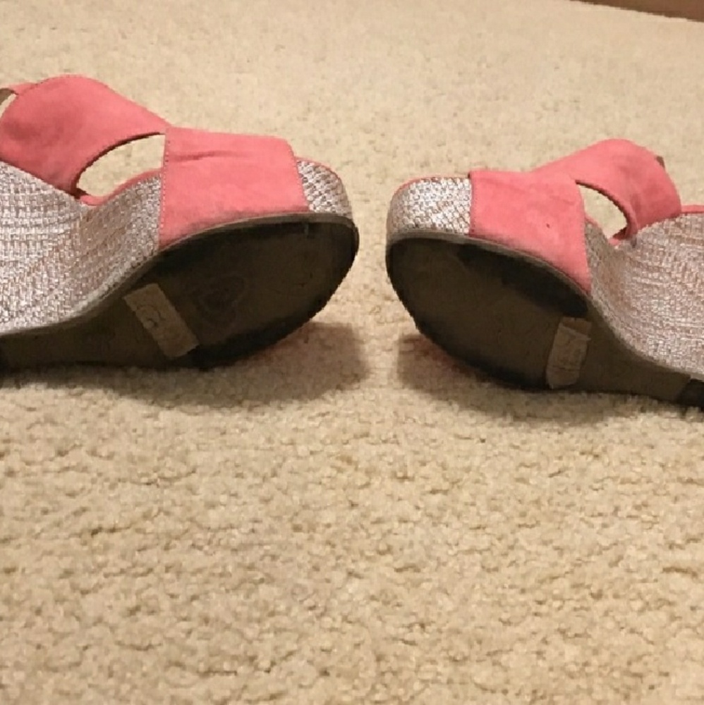 Peach Wedges - Picture 3 of 3